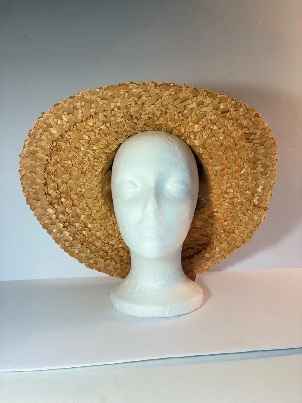 Vintage Straw Sun Hat in Tan with Ribbon - Picture 4 of 7
